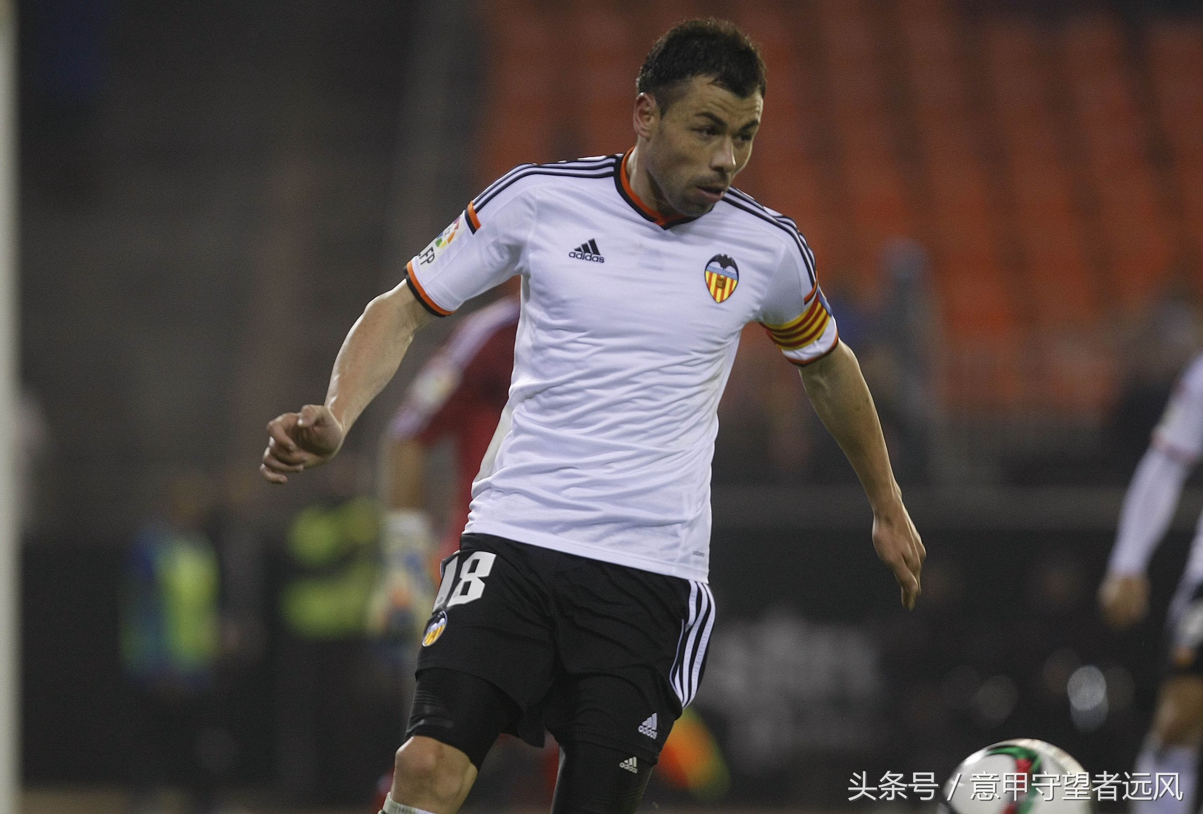 包含瓦伦西亚迎荷甲关键赛，国际比赛日强势反弹，震撼外界，控场能力受关注的词条